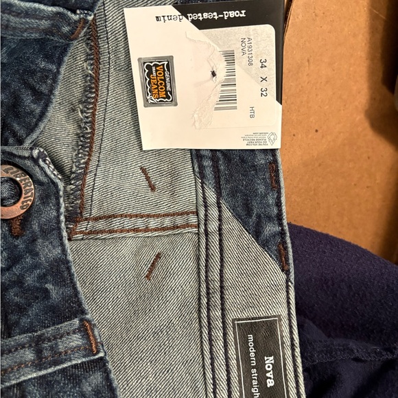 Volcom Men's Dark Blue Slim Straight Jeans - Picture 7 of 9